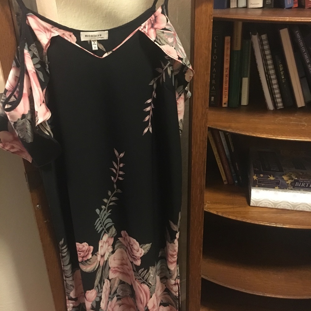 Mid length dress - Picture 4 of 5